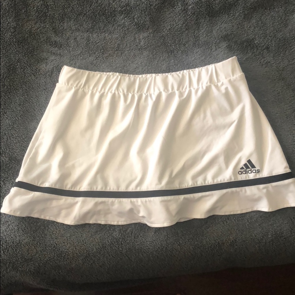 Adidas tennis skirt 🎾